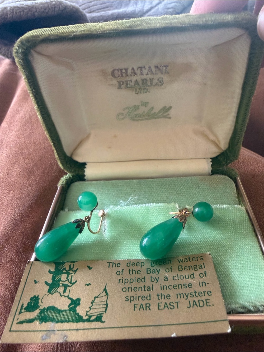 Far East Jade Chatani Pearls Ltd. by Haskell Green Teardrop Earrings 14k screwbk